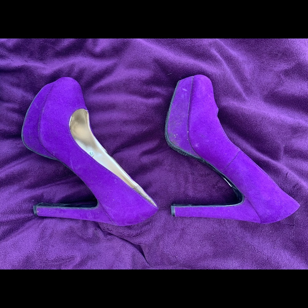 Purple Mossimo high heels size 8.5